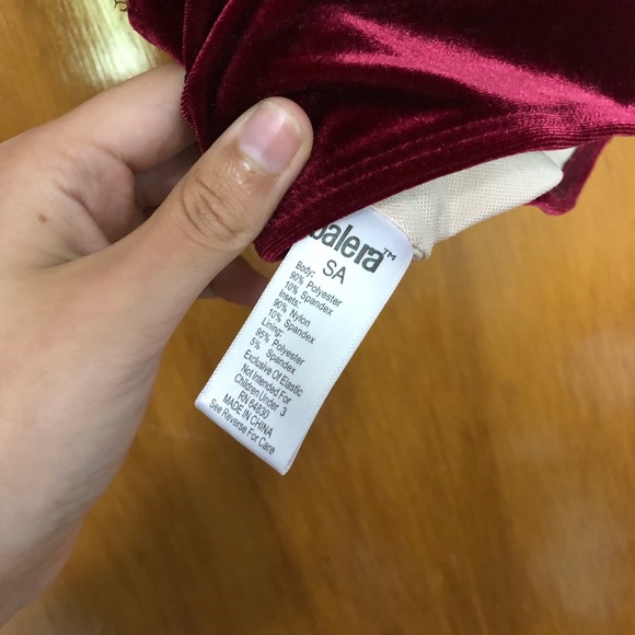 Velvet and lace balera crop top - Picture 3 of 3